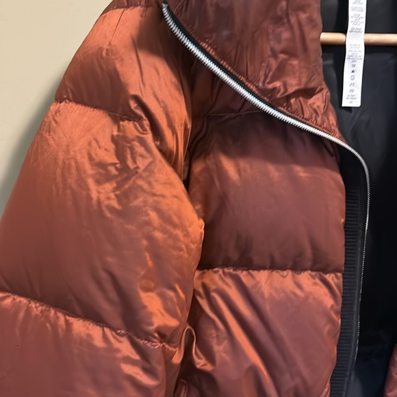 Lululemon Cloudscape jacket 4 - Picture 9 of 9